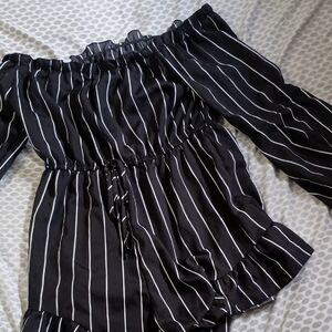 SHEIN Black and White Striped Off-Shoulder Jumpsuit/Romper